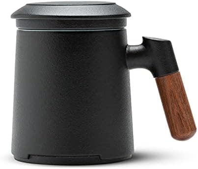 ZENS Teetasse mit Deckel und Sieb Geschenke für Teeliebhaber Matte Keramik 360 ml Holzgriff