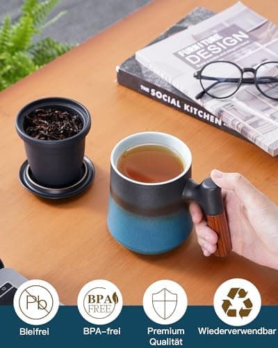 ZENS Teetasse mit Deckel und Teesieb für Tee Liebhaber bei\viewschiebung und Atemluft, 450ml, Große Holzgriff Matte Kera