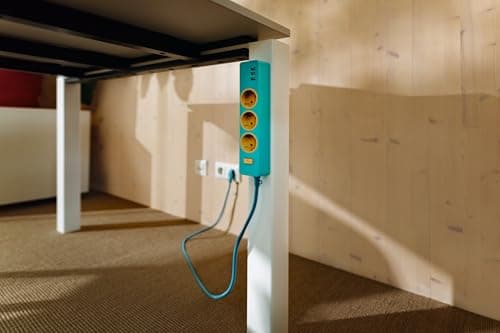 Tesa Universal Nano Tape - transparentes, doppelseitiges Klebeband - ideal für In- und Outdoor - wiederverwendbar und we