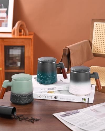 ZENS Teetasse mit Deckel und Teesieb für Tee Liebhaber bei\viewschiebung und Atemluft, 450ml, Große Holzgriff Matte Kera
