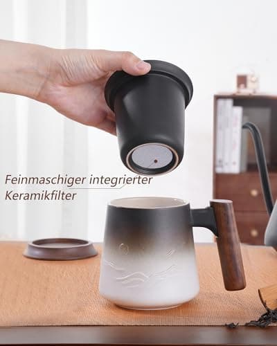 ZENS Teetasse mit Deckel und Teesieb für Tee Liebhaber bei\viewschiebung und Atemluft, 450ml, Große Holzgriff Matte Kera